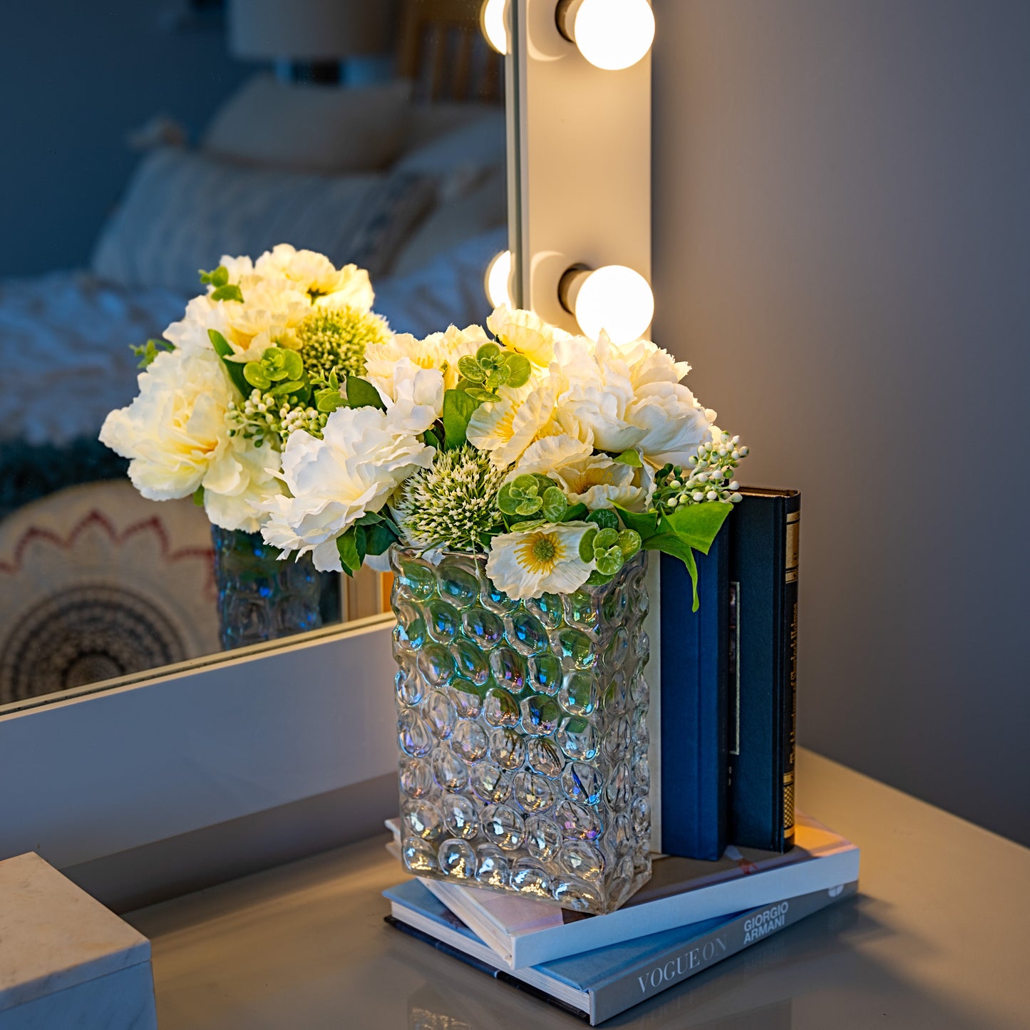 Pearl Textured Book Vase – Decorative Glass Vase